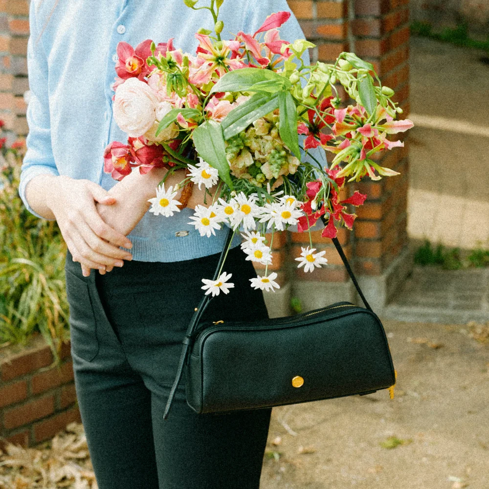 Sac Louis Black