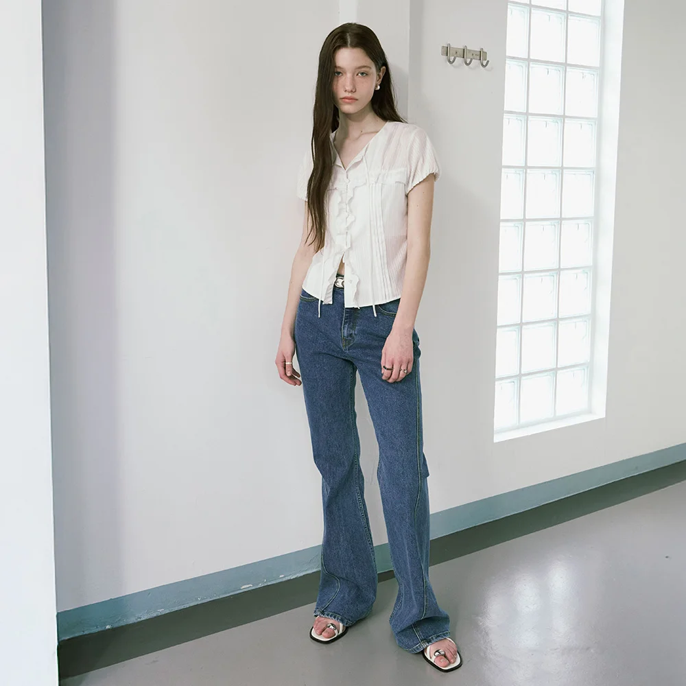 Boots Cut Denim Pants in Blue VJ3AL381-22