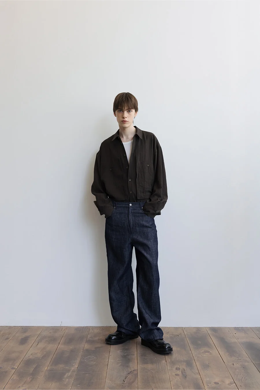 STRAIGHT DENIM JEANS