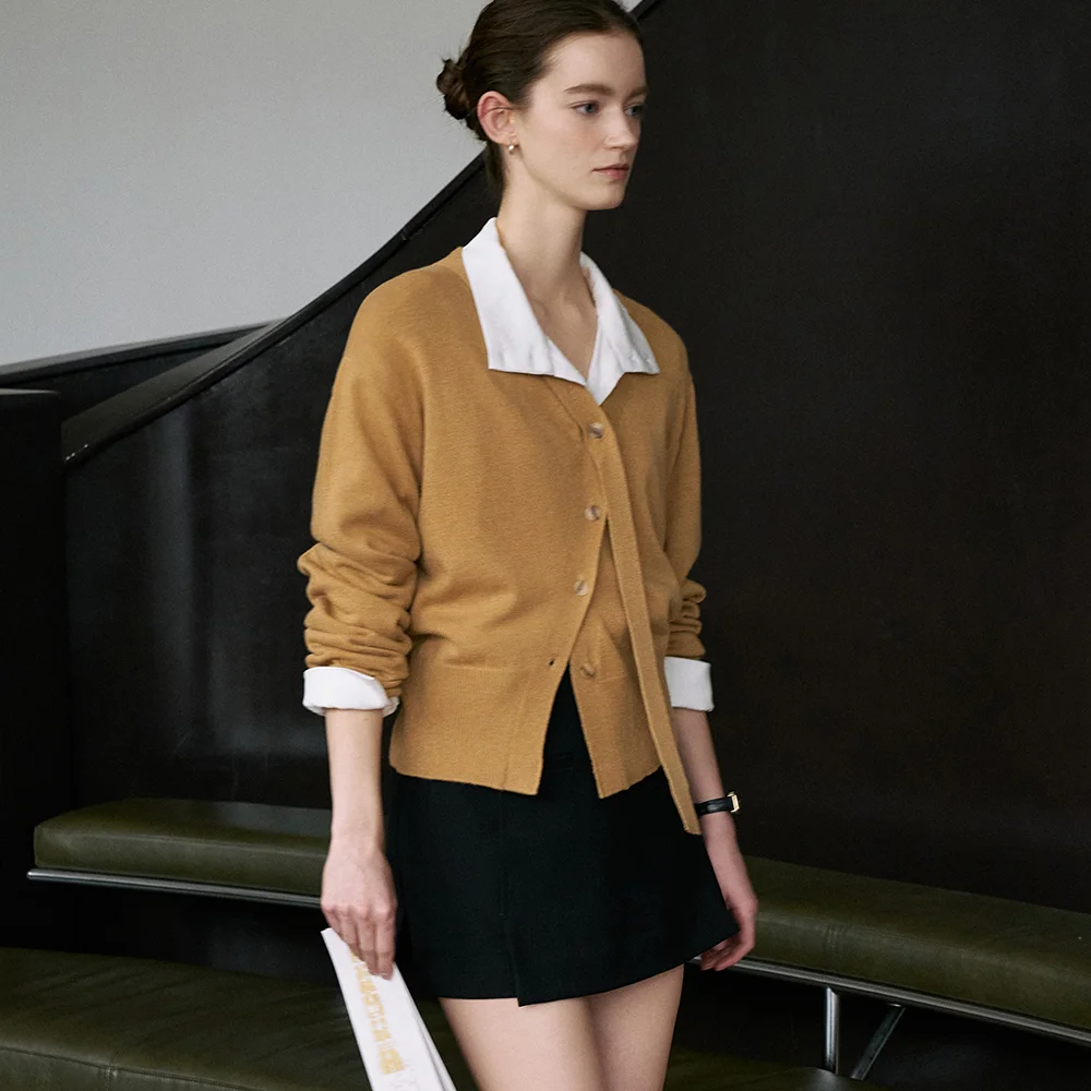comos 1670 oblique cutout tie cardigan (camel)