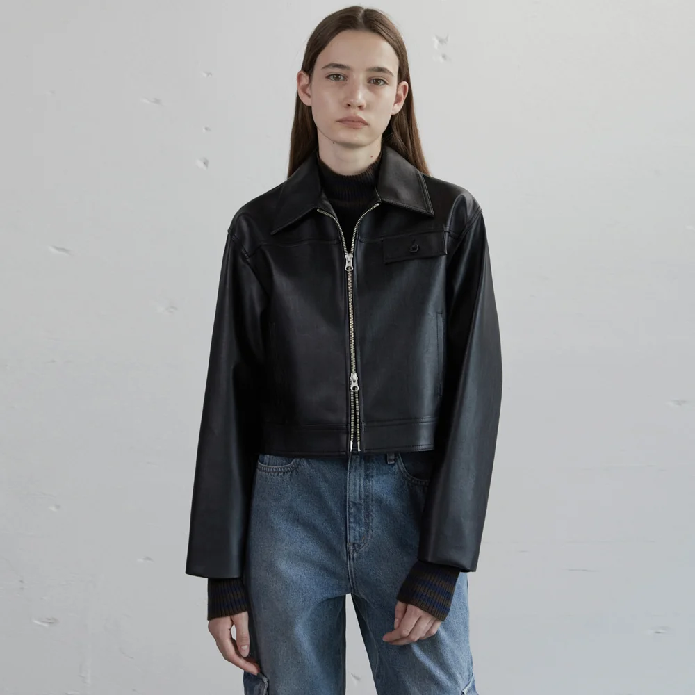 Leather zip-up jacket (black)