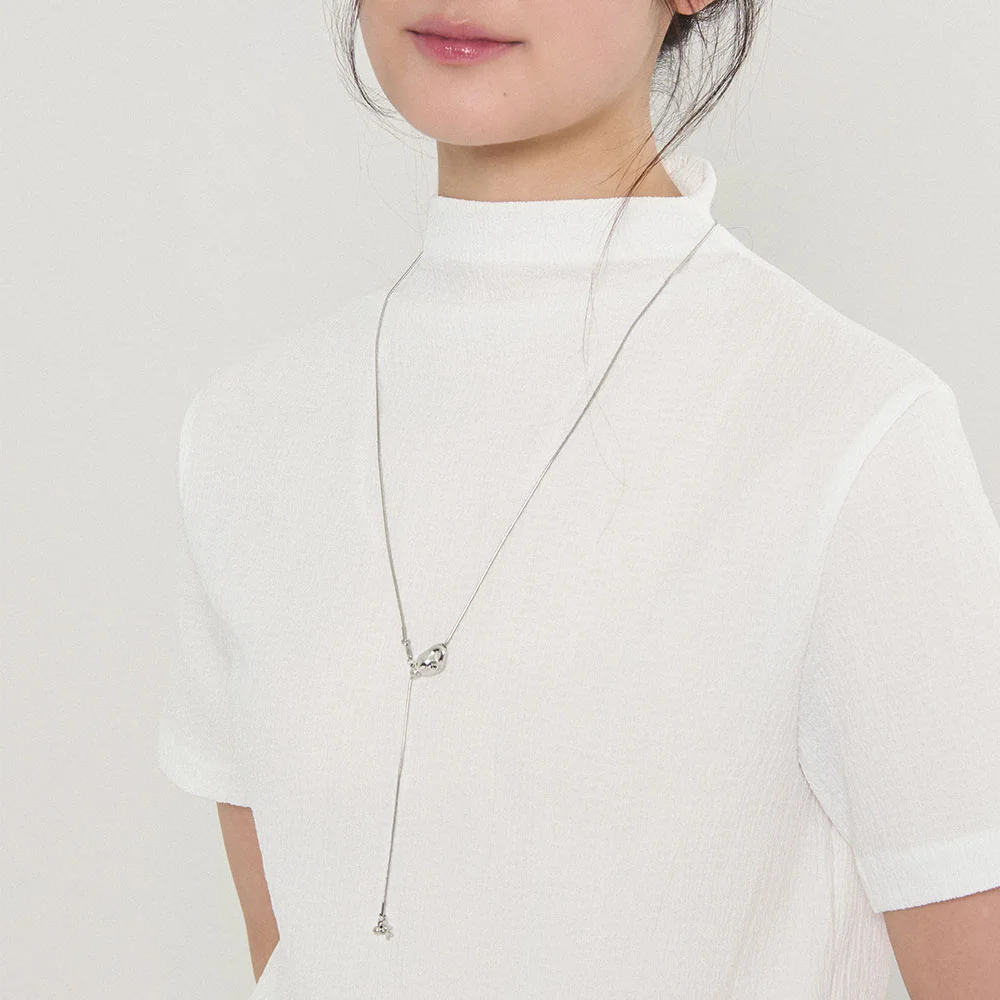 Atypical Chain Necklace