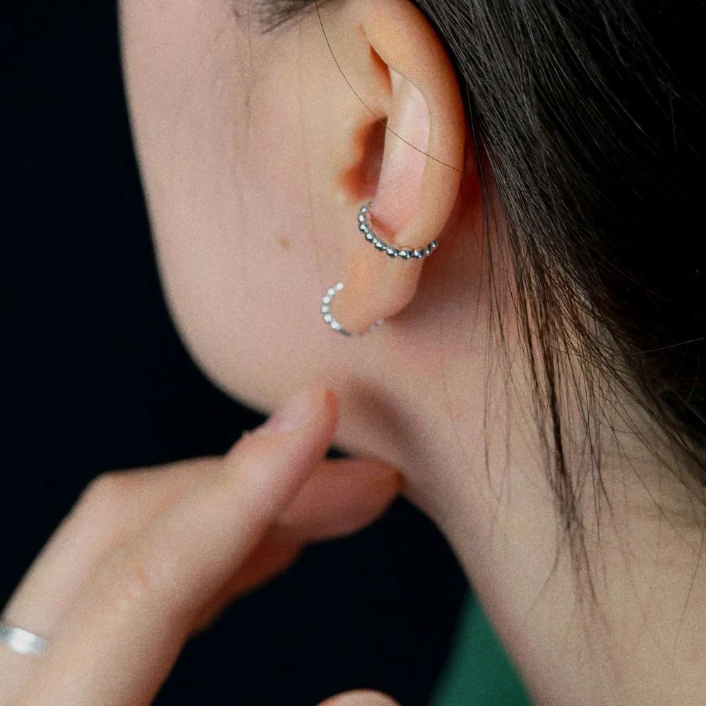 Mini bubble ear cuff (2 color) / 迷你 氣泡 BOL 耳袖 - 氛圍 Keuroki