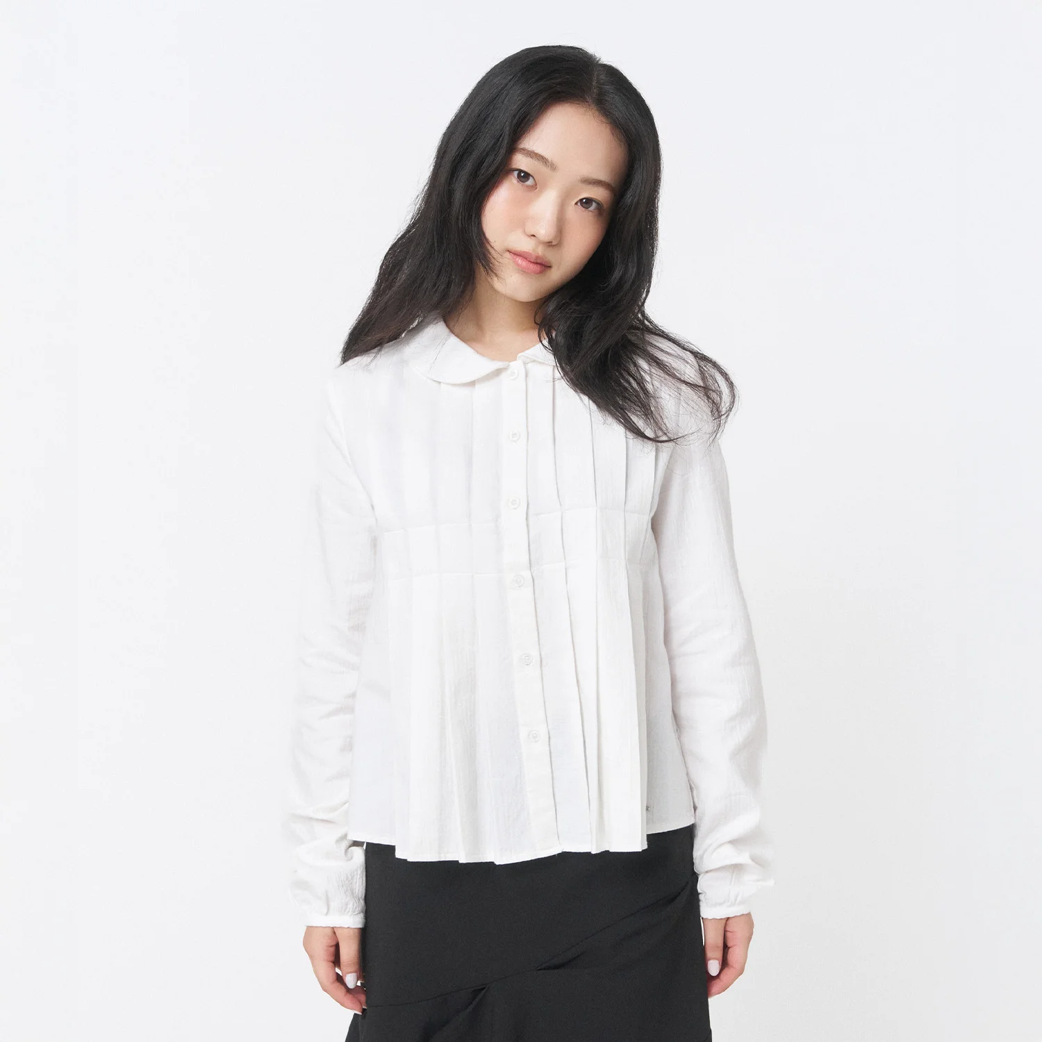 Round collar pleats shirts IVORY