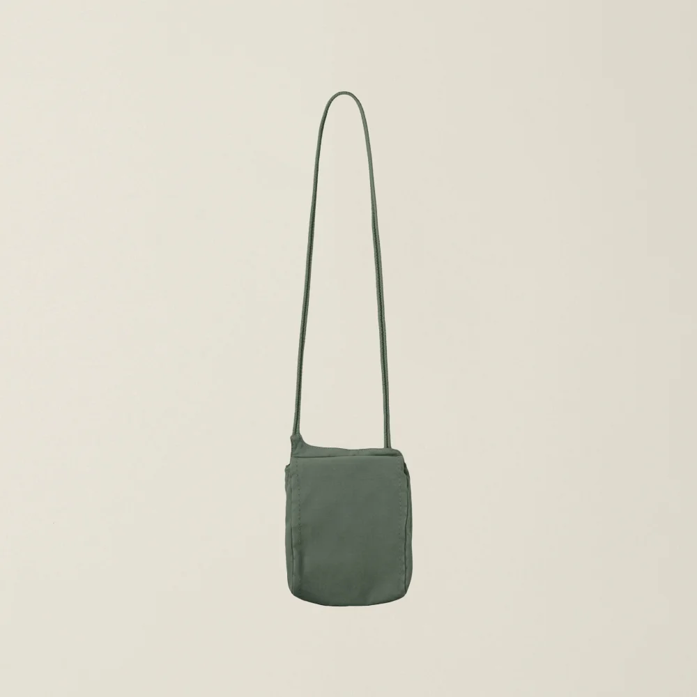 GARMENT DYED CROSS BAG KHAKI