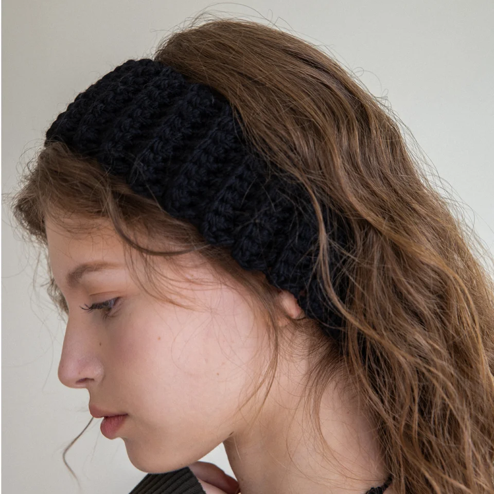 Wool blend knit ear warmer and hairband (Black)