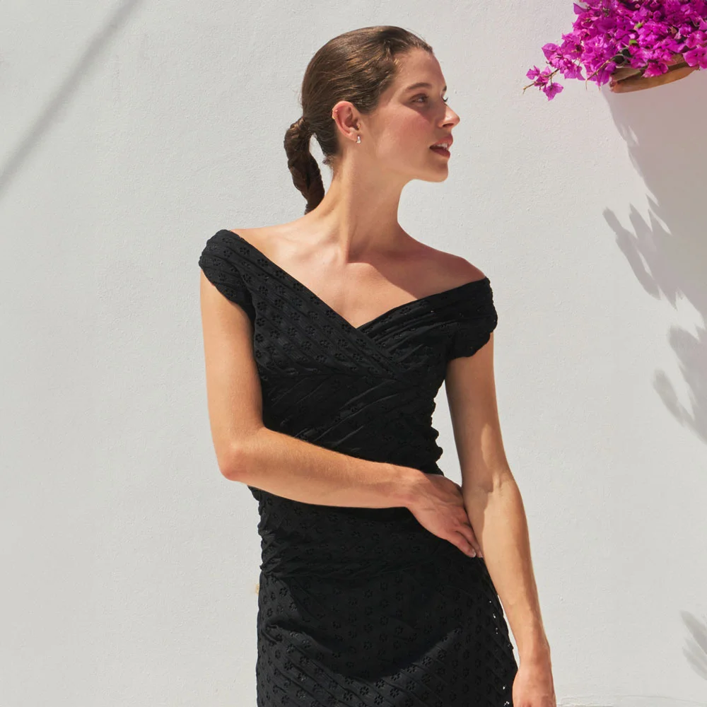 ANTHOS SLEEVELESS BLOUSE (BLACK)