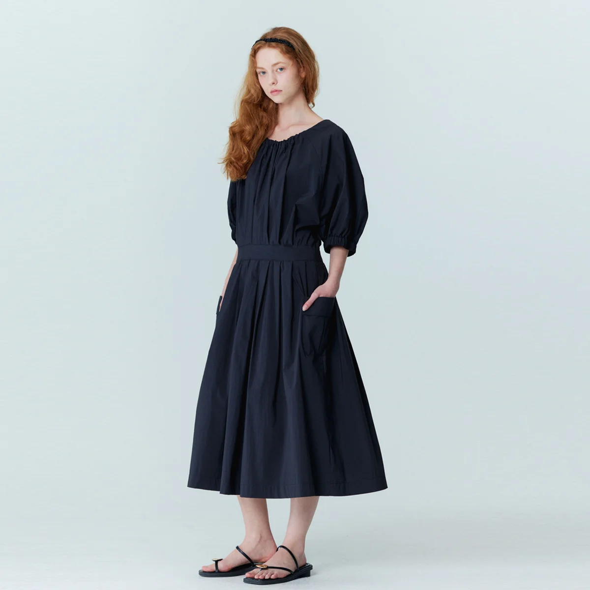 Balloon shirring pleated dress_Black