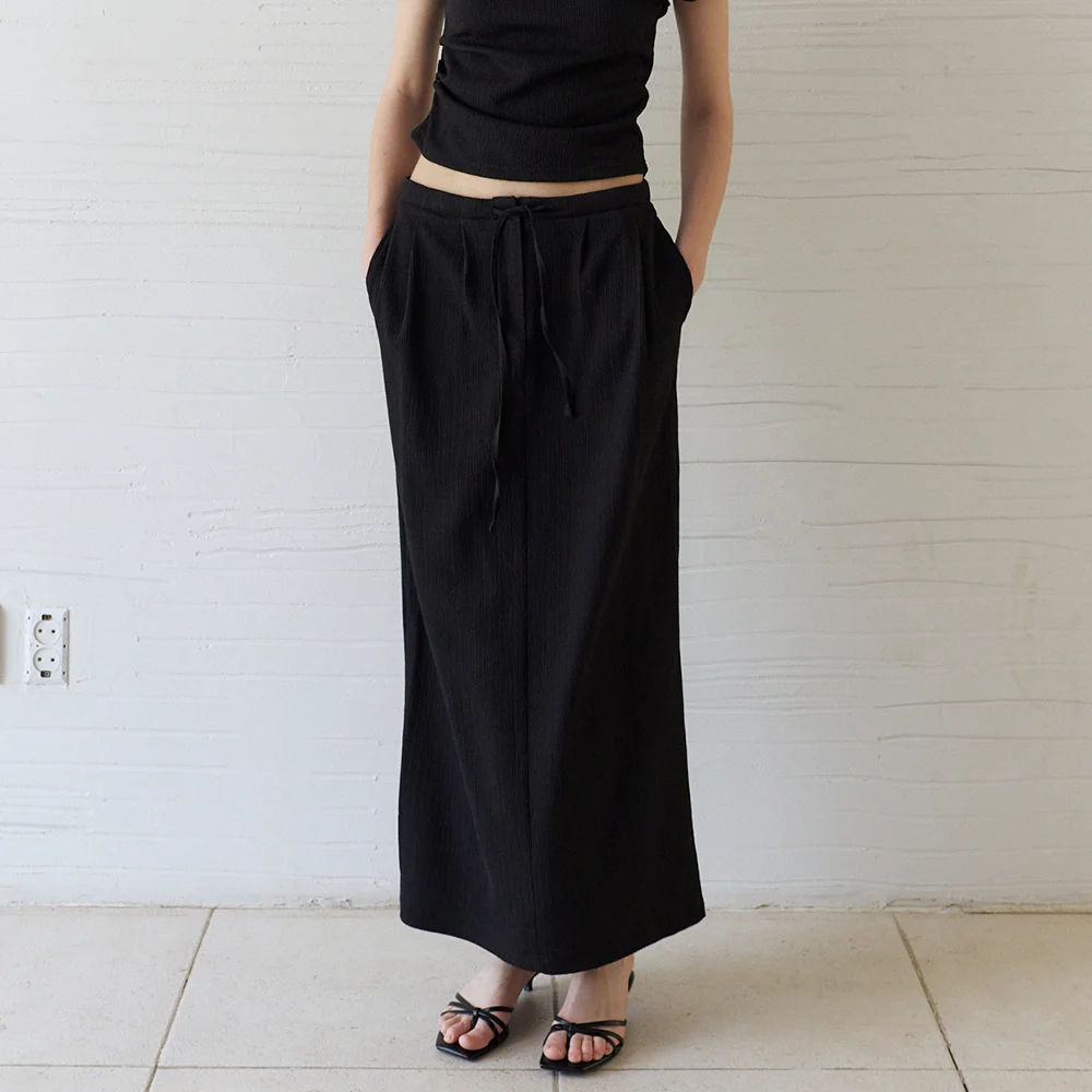Fluid Wrinkle Skirt (Black)