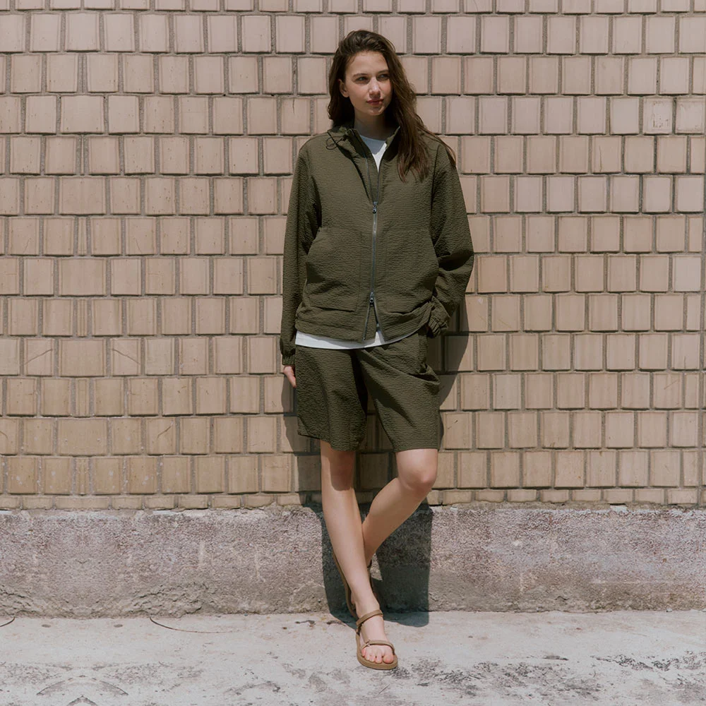 SEERSUCKER LONG SLEEVES HOOD FULL ZIP - KHAKI (P252MJP485)