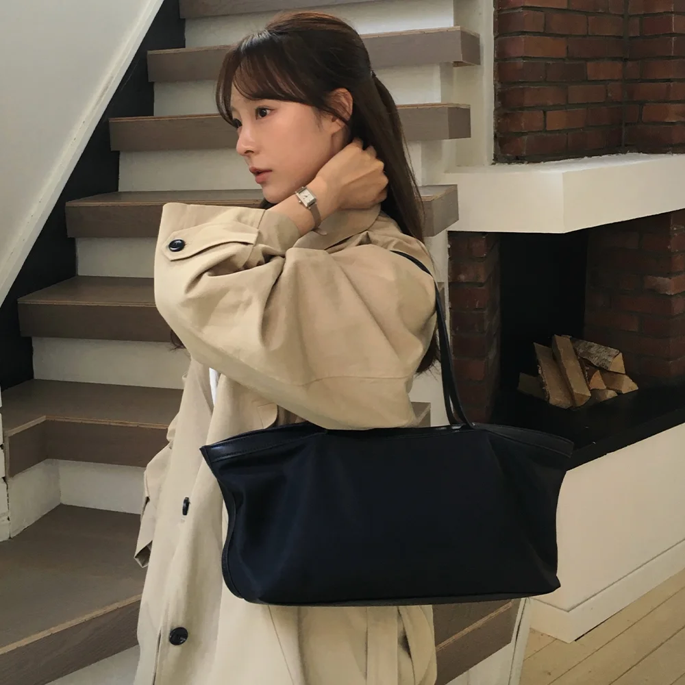 Nylon leather tote Bag _Black