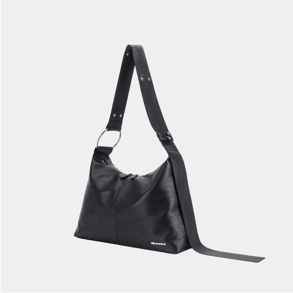 D. Wide Strap Bag (black)