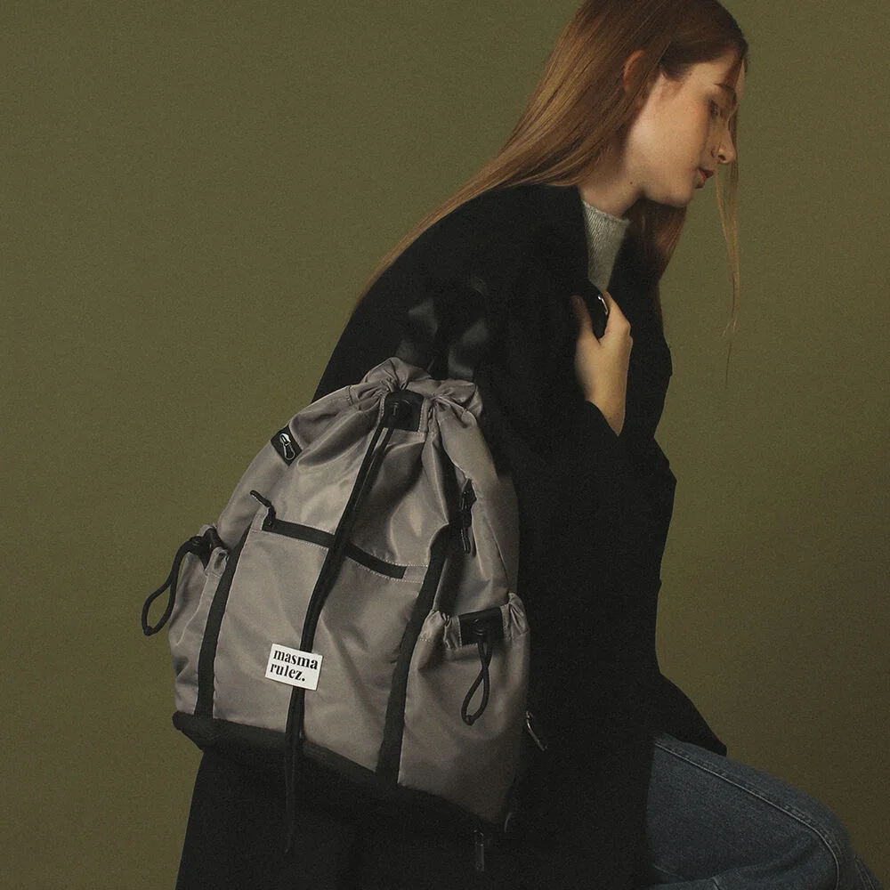 Zipper string backpack _ Gray