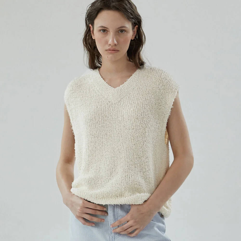 Tail loose vest (ivory)