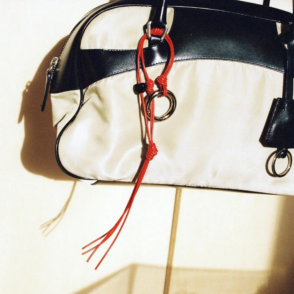 BLACK HEART LEATHER KEYRING