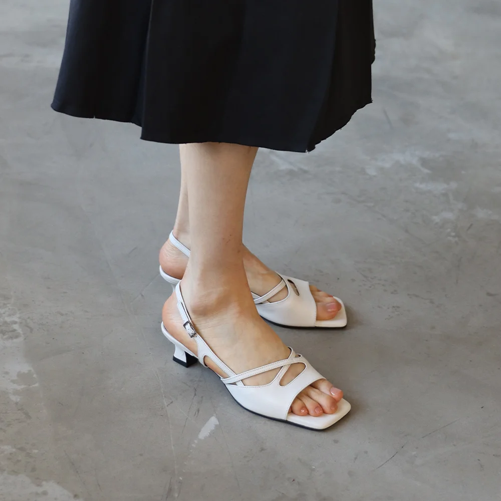 Cross Sandal_25015_ivory