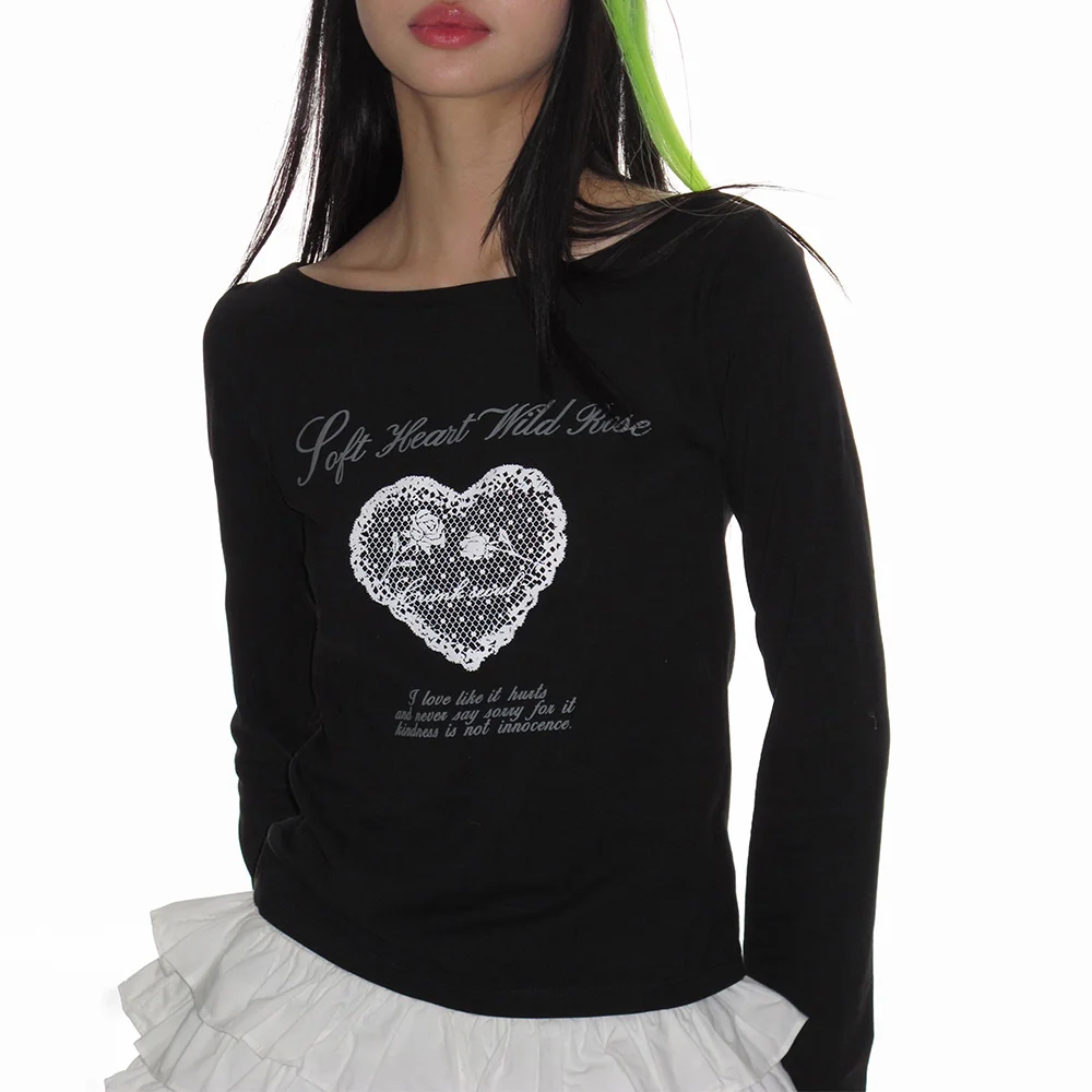 HEART PRINT BOAT NECK TOP_BLACK