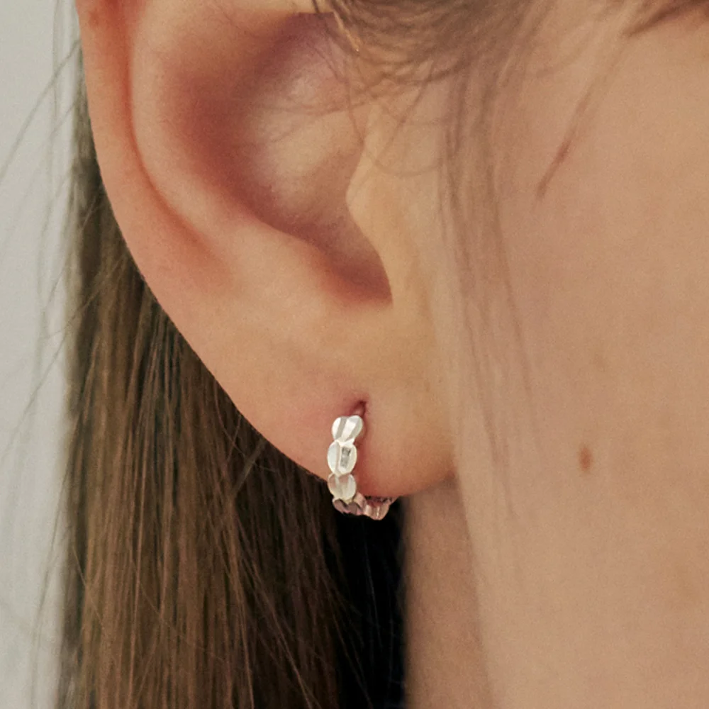 All Day Love One Touch Earrings. EA1777