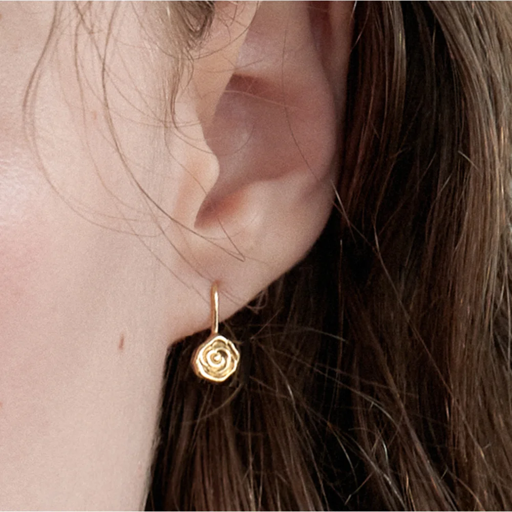 vintage rose hook earring_S JE050