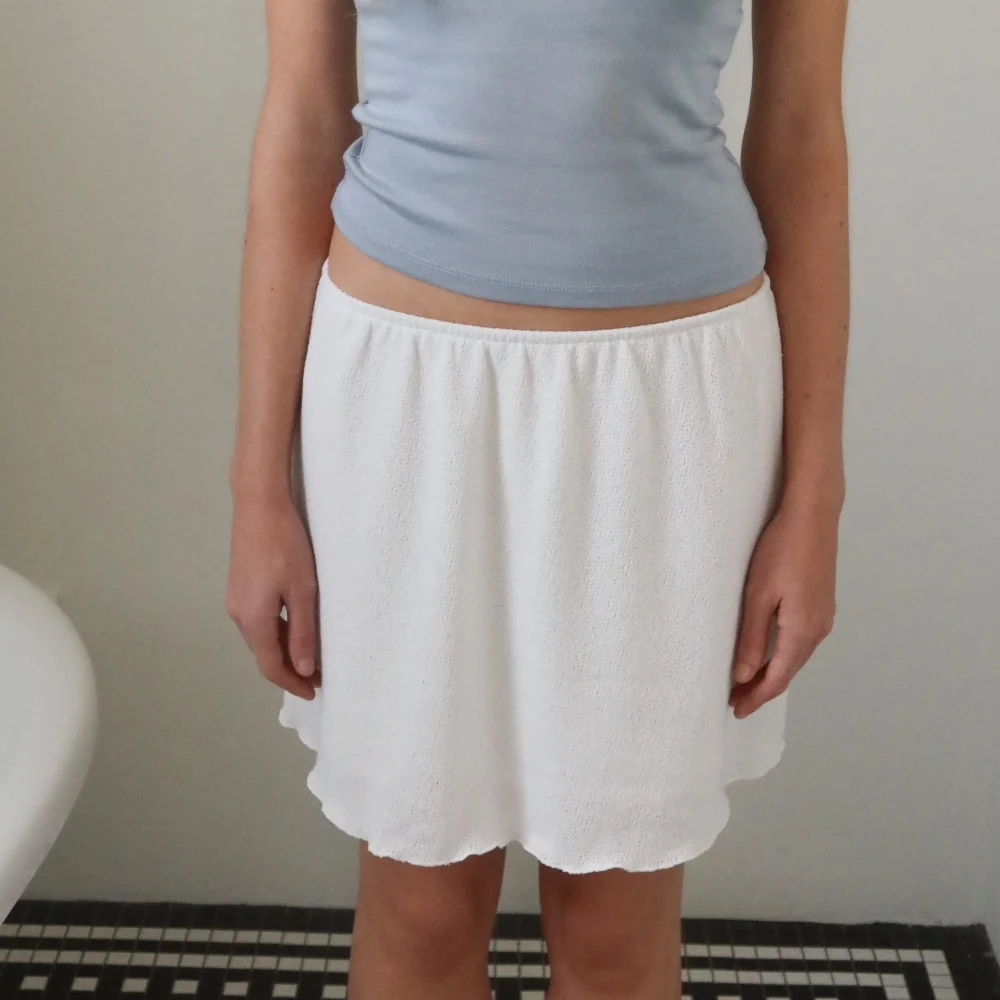Clean Linen Skirt (white)