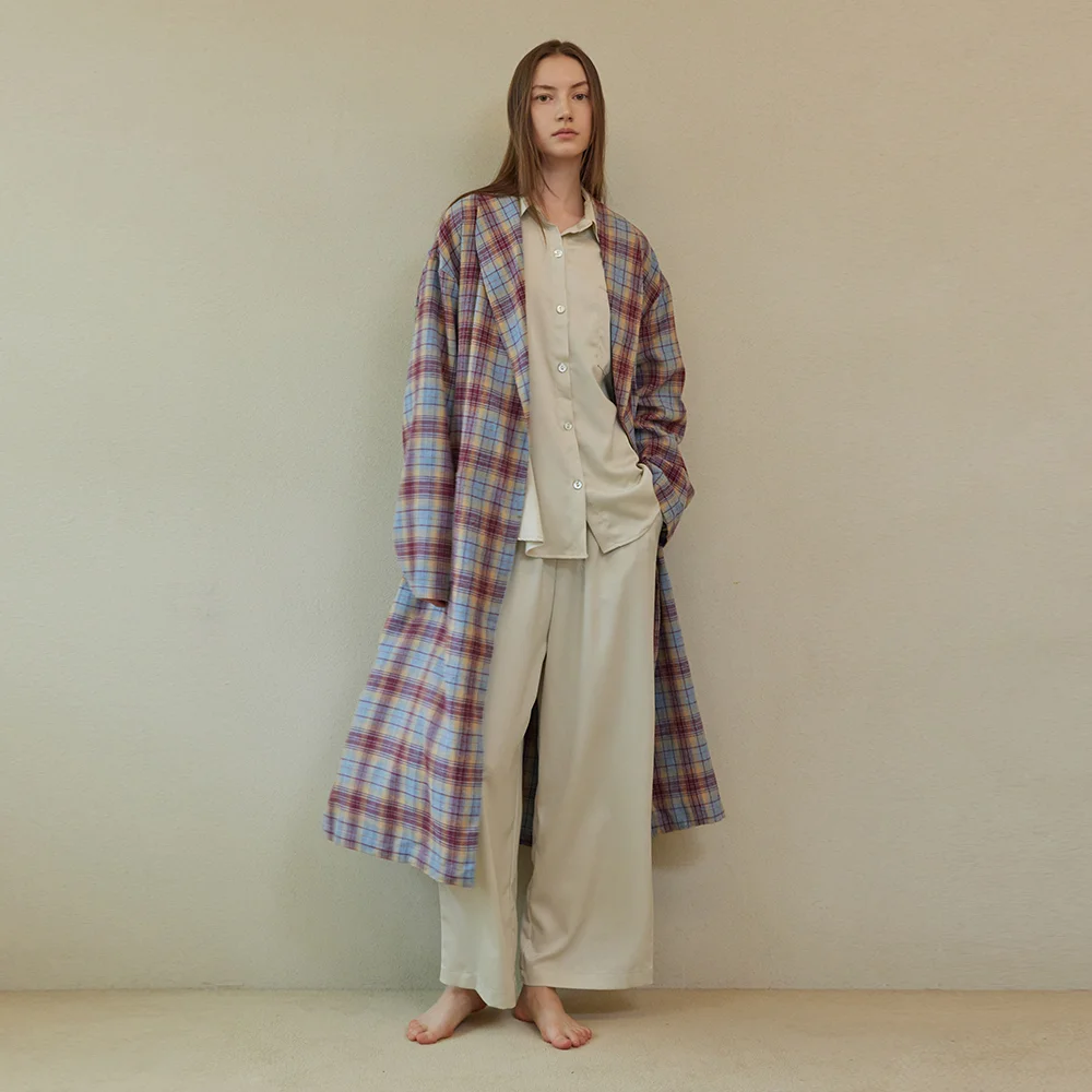 CLASSIC LONG ROBE_whisper check (women)