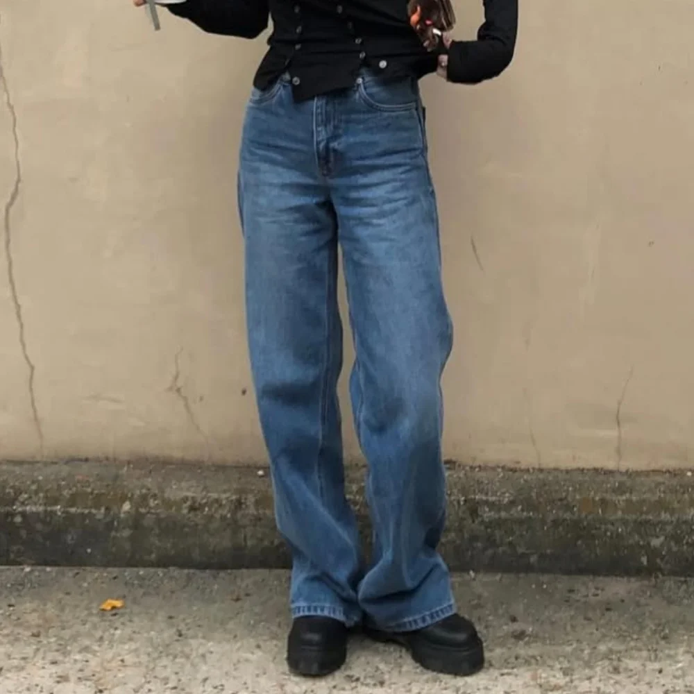 WOMEN ERA STRAIGHT FIT DENIM PANTS - VINTAGE MID BLUE