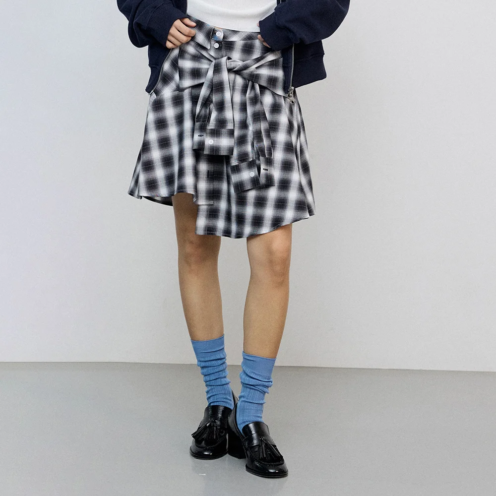 Knot check skirt