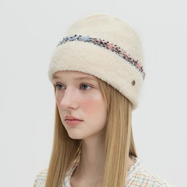 Charlotte Boucle Beanie - Ivory