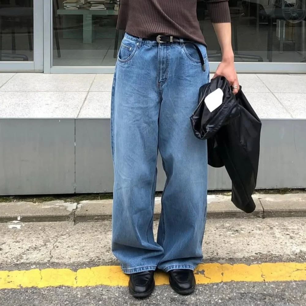 MEN ERA WIDE FIT DENIM PANTS - LIGHT BLUE