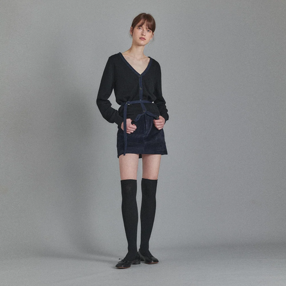Kerry V-neck Cardigan (Black)
