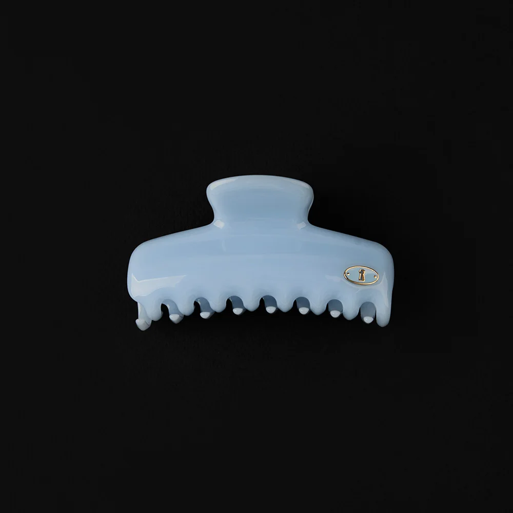 Classy Logo Hair Clip (Blue Syrup)