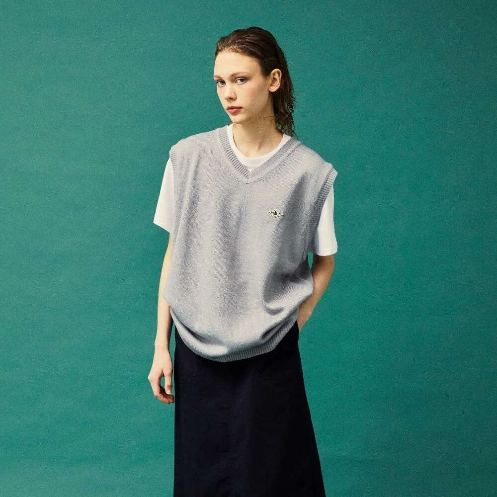 1754 CROWN V NECK VEST SWEATER 灰色