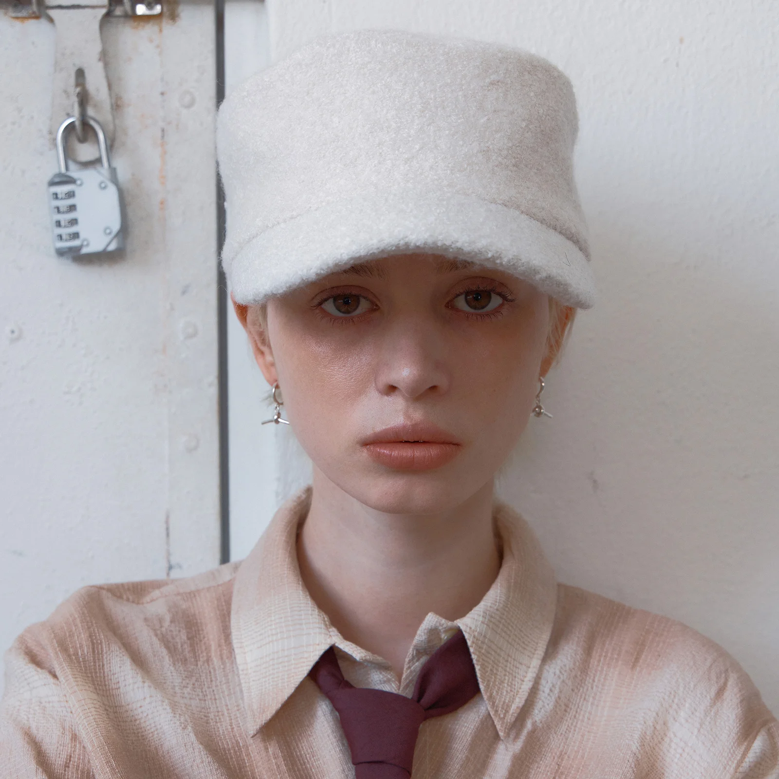 圈圈紗 短帽簷 冬季 軍帽 Bellboy Cap UNIFORM CAP / BOUCLE / CREAM