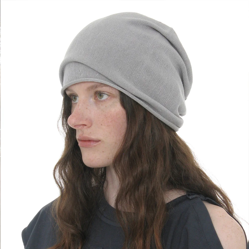 LIGHTWEIGHT DRAPE BEANIE_GREY