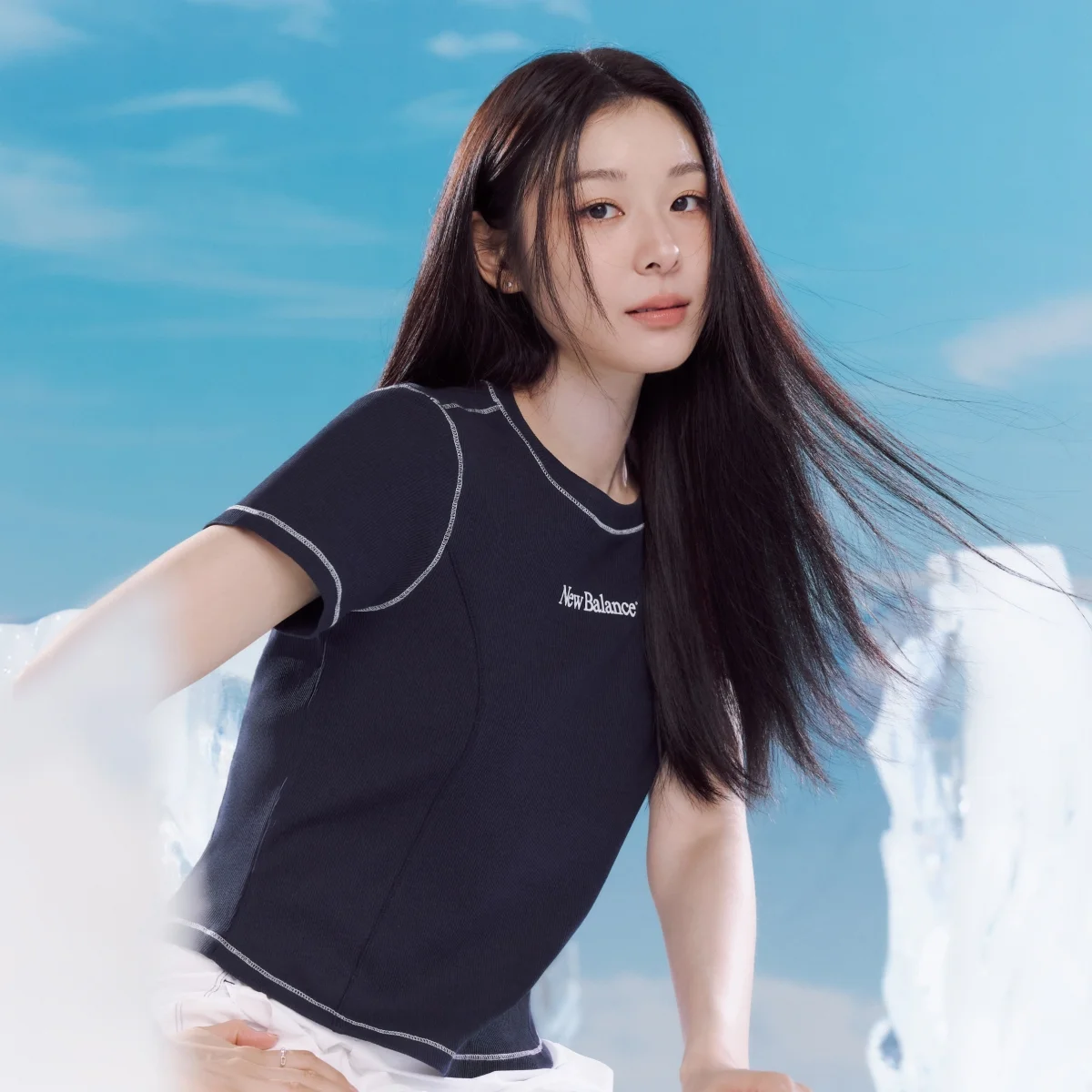 NBNEG3W652 / WOMEN 必備款 羅紋 短袖T恤 (NAVY)