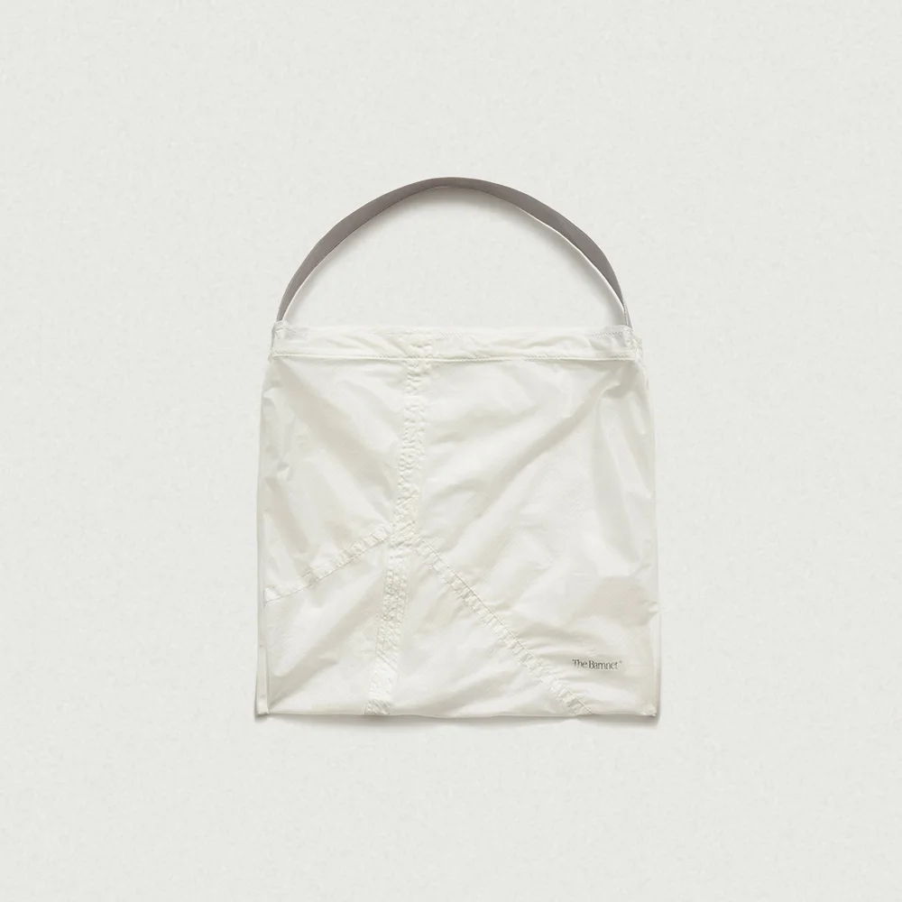 Flow Supple Shoulder Bag_White