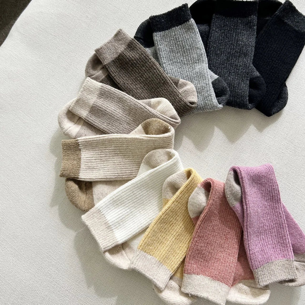 撞色 羊絨 羊毛 沙色 襪 10color