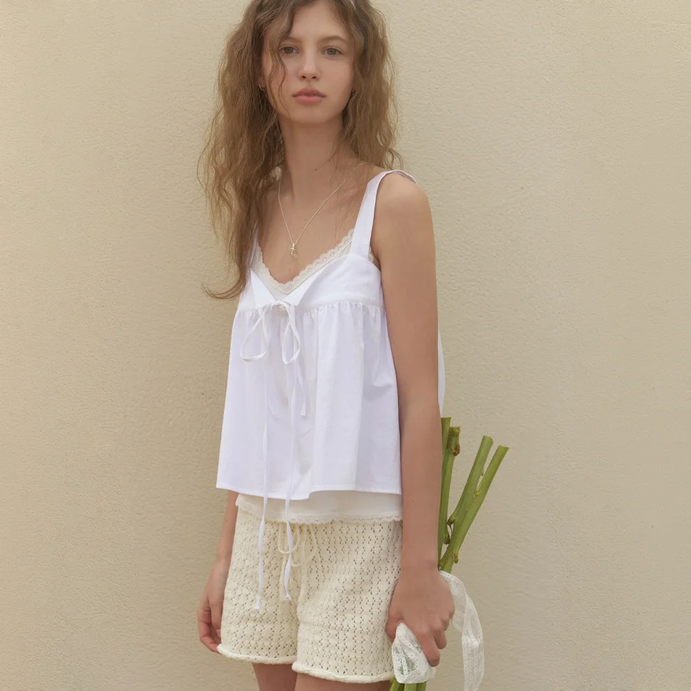 Rati strap sleeveless blouse (white)