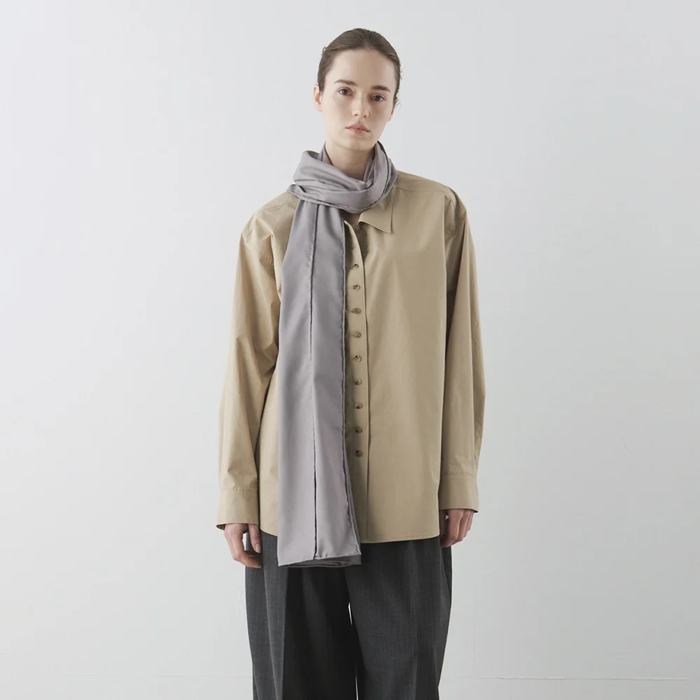 Low Shirt in Light Beige