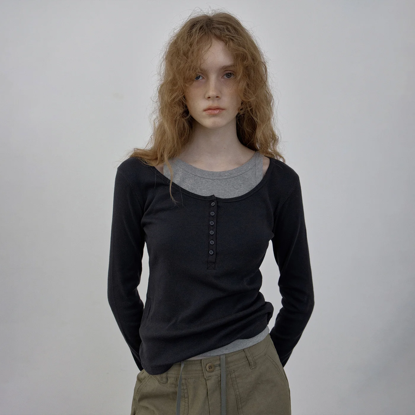 Veni Scoop button t-shirt (navy)