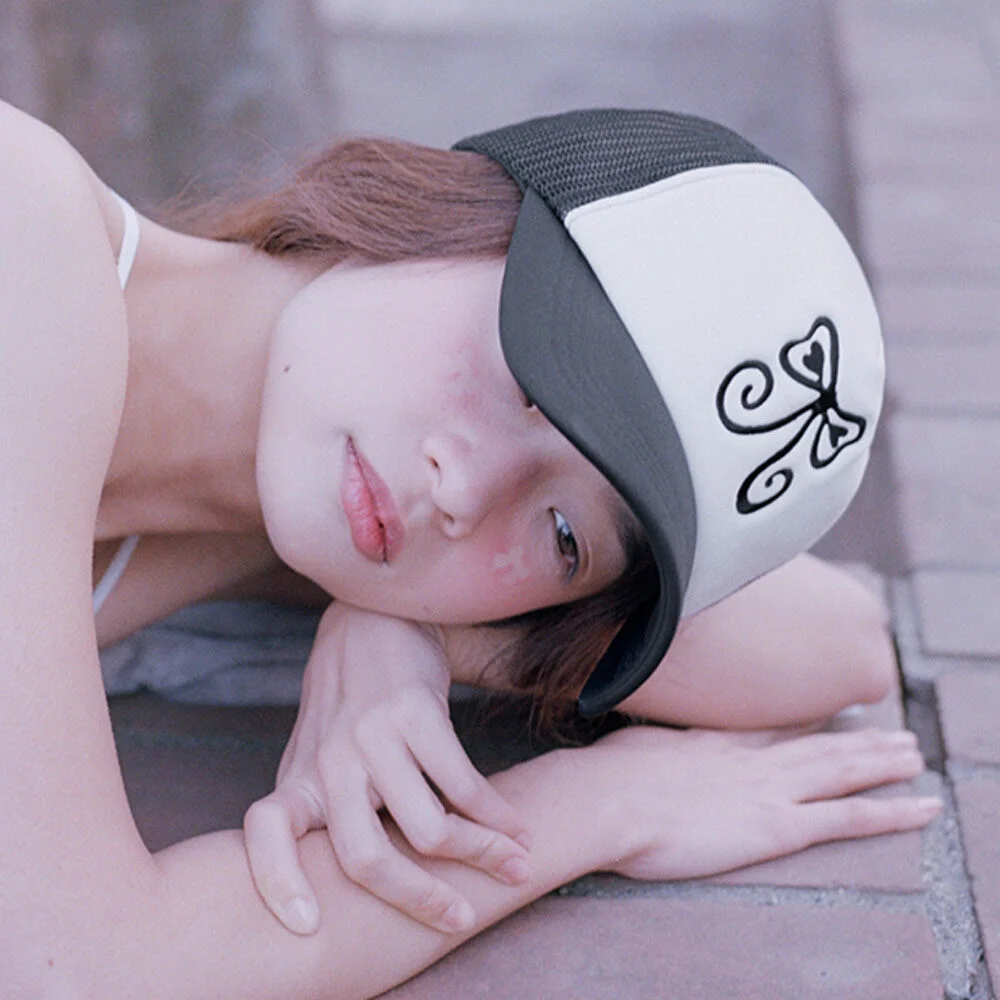 NABI CAP IN BLACK