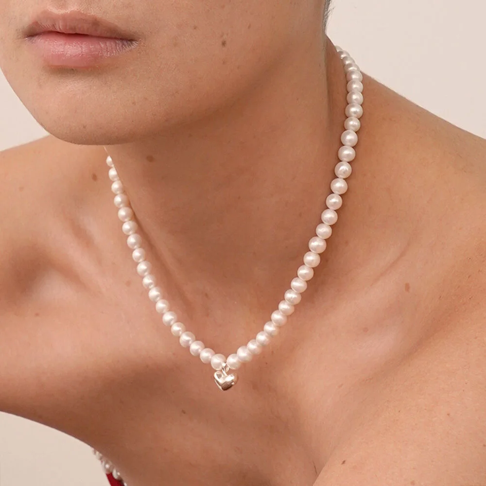 Curve Motion - Necklace 08