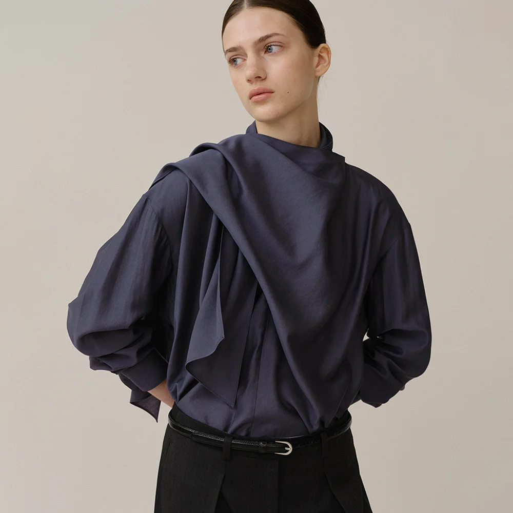 Pola Blouse Titan