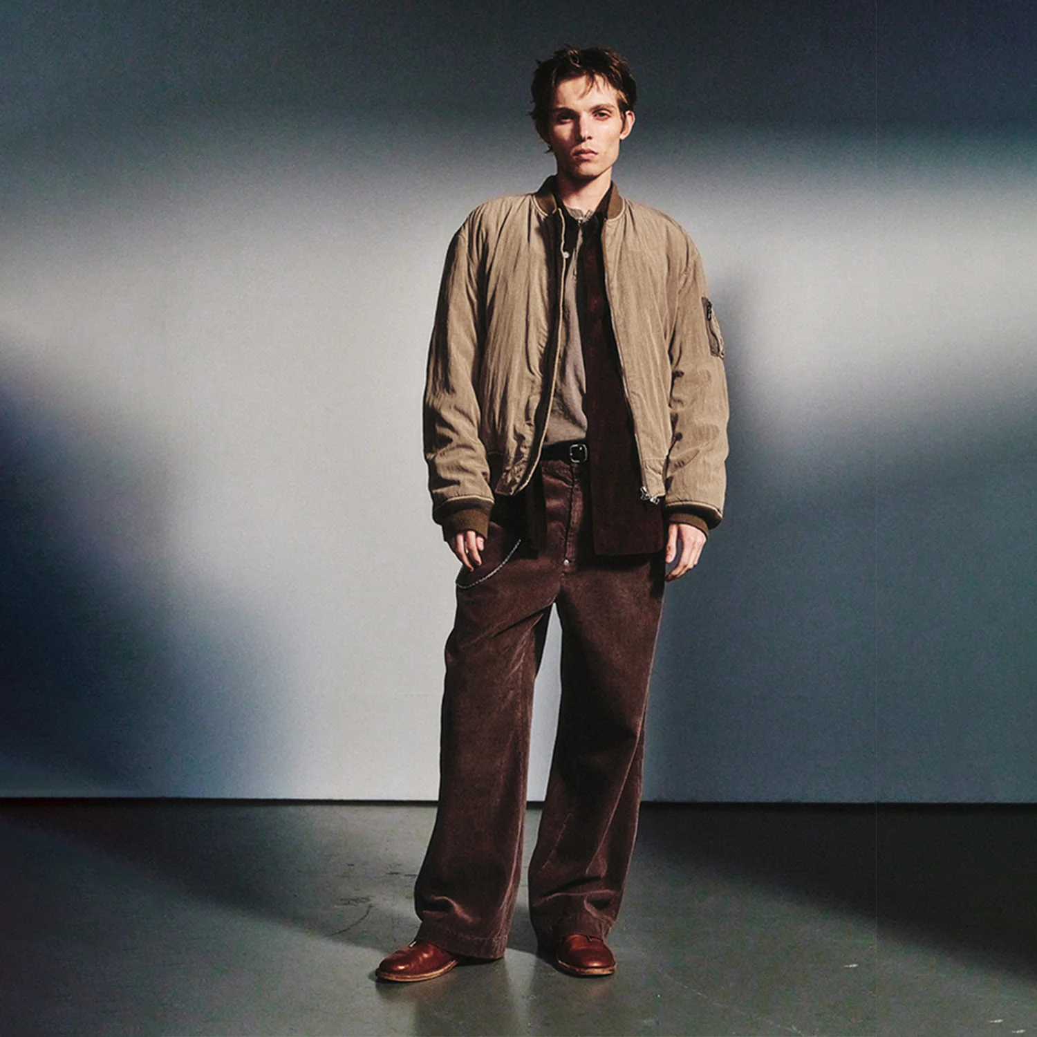 Garment-Dyed Rayon Ma-1_Dusty Beige