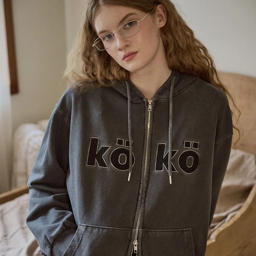 KOKO 貼布繡 Pigment 連帽衫 拉鏈 煙燻黑