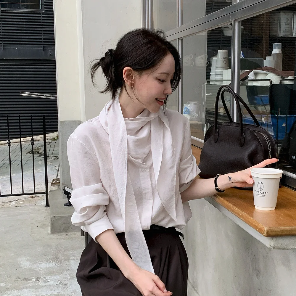 UNBAL DETAIL SCARF BLOUSE_DUSTY IVORY