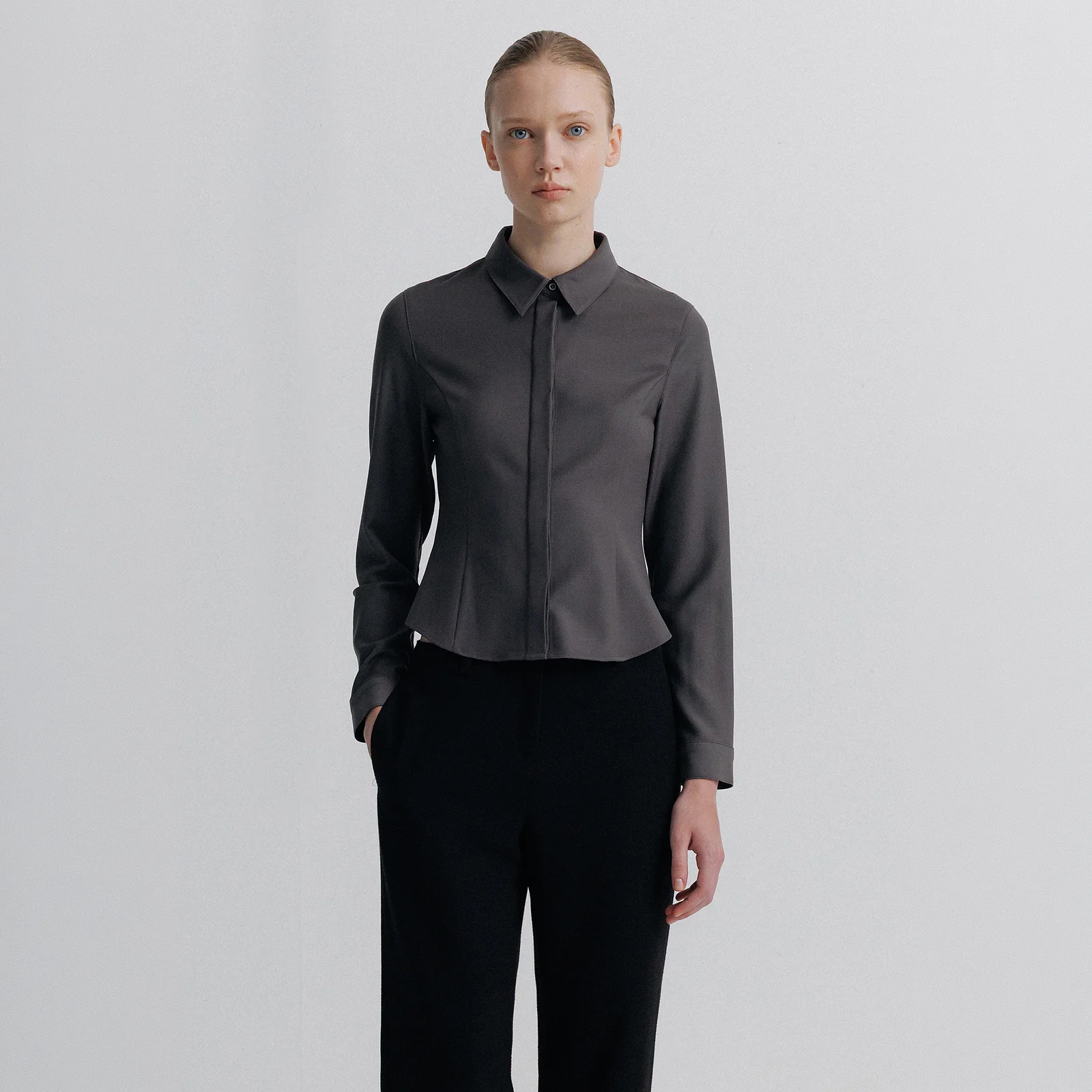 Alva Slim-fit Shirt Midnight