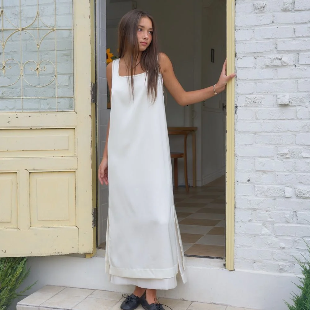 Clossy dress / Cream