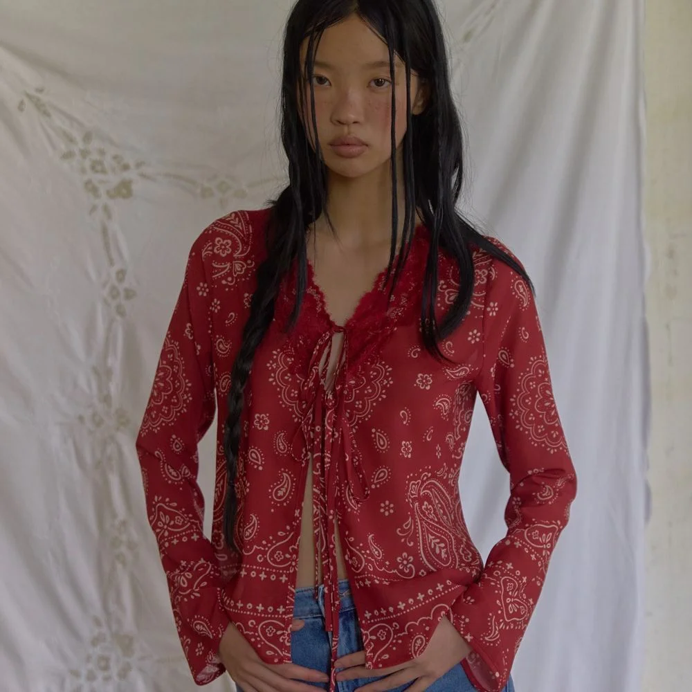 Old Muse Blouse / Vintage Red