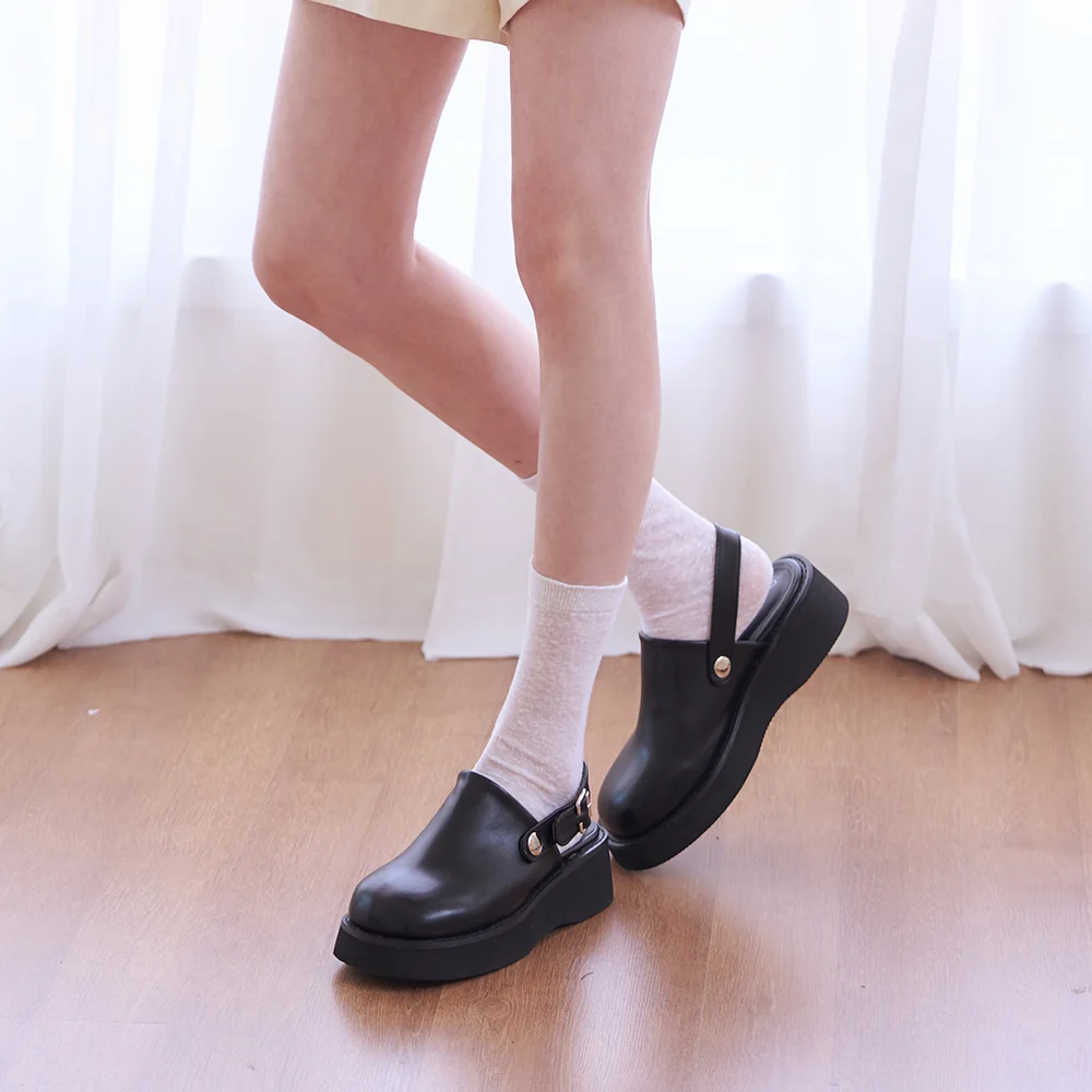 圓領 厚底 肩帶 洞洞鞋 Bunny(CW0093BK) 4.5cm